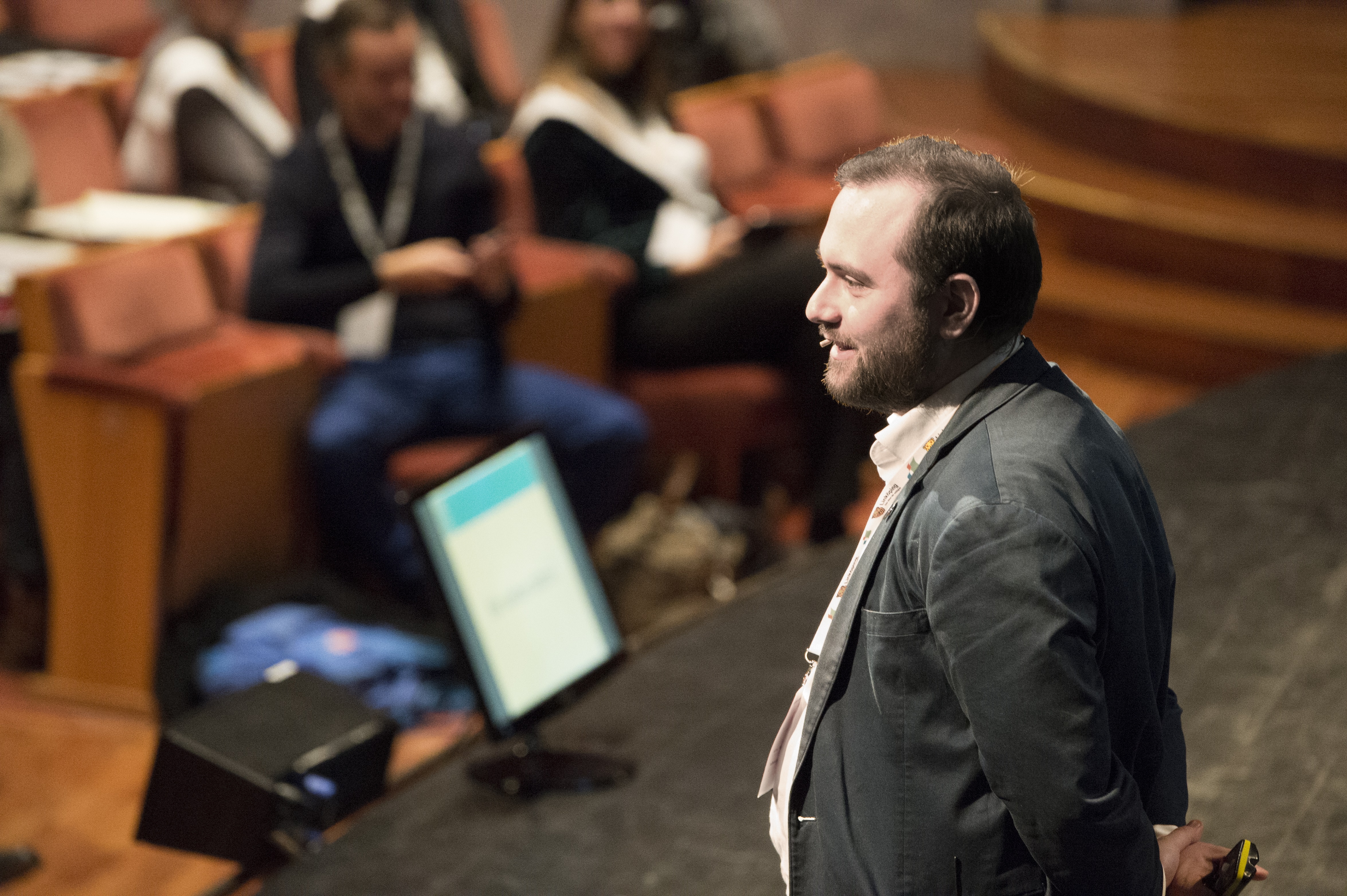 Albert Askling, UNDP på scenen